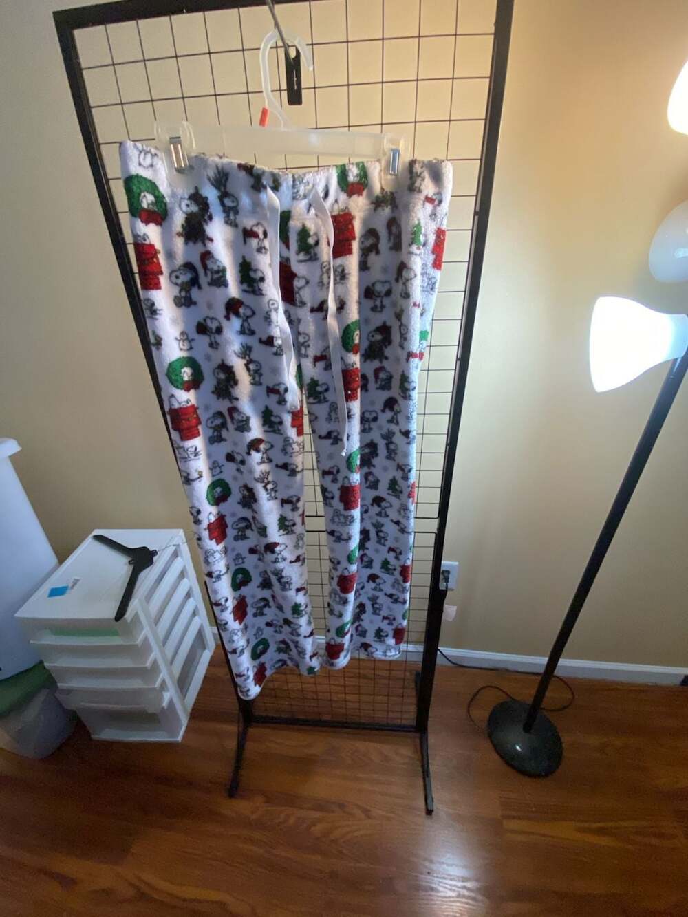 Peanuts Snoopy Christmas Fleece Lounge Pajama Pants